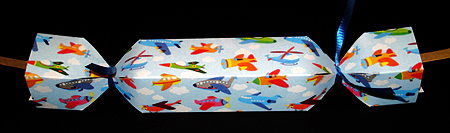 Airplane birthday crackers