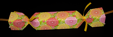Birthday cracker with bright flowers