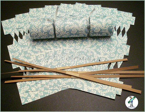 DIY Wedding Cracker Kit - White Flowers Design